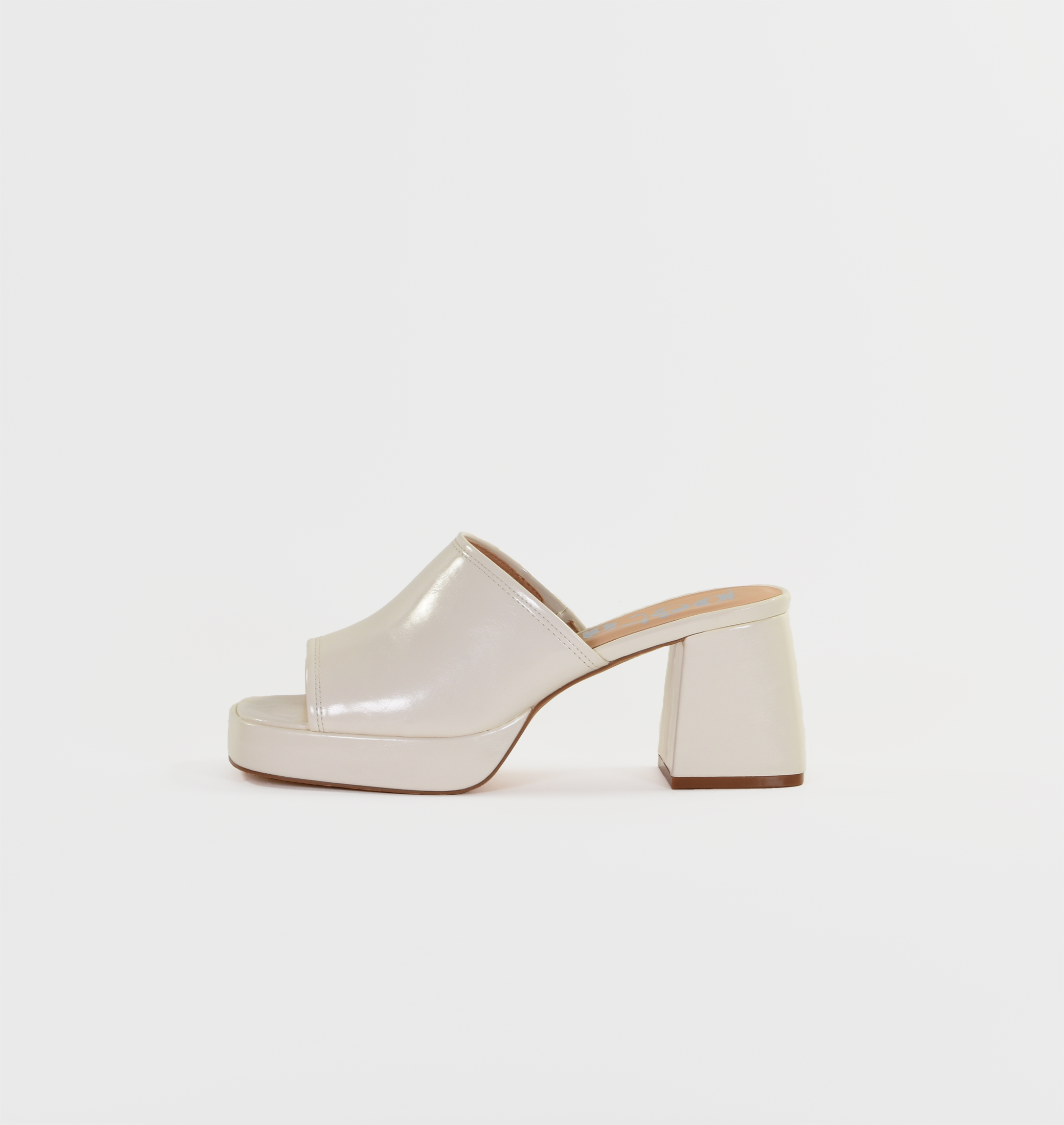 Mules Marylin crème