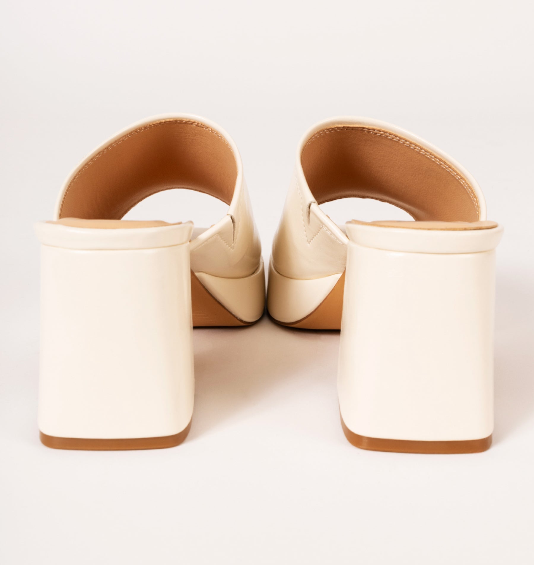 Mules Marylin crème